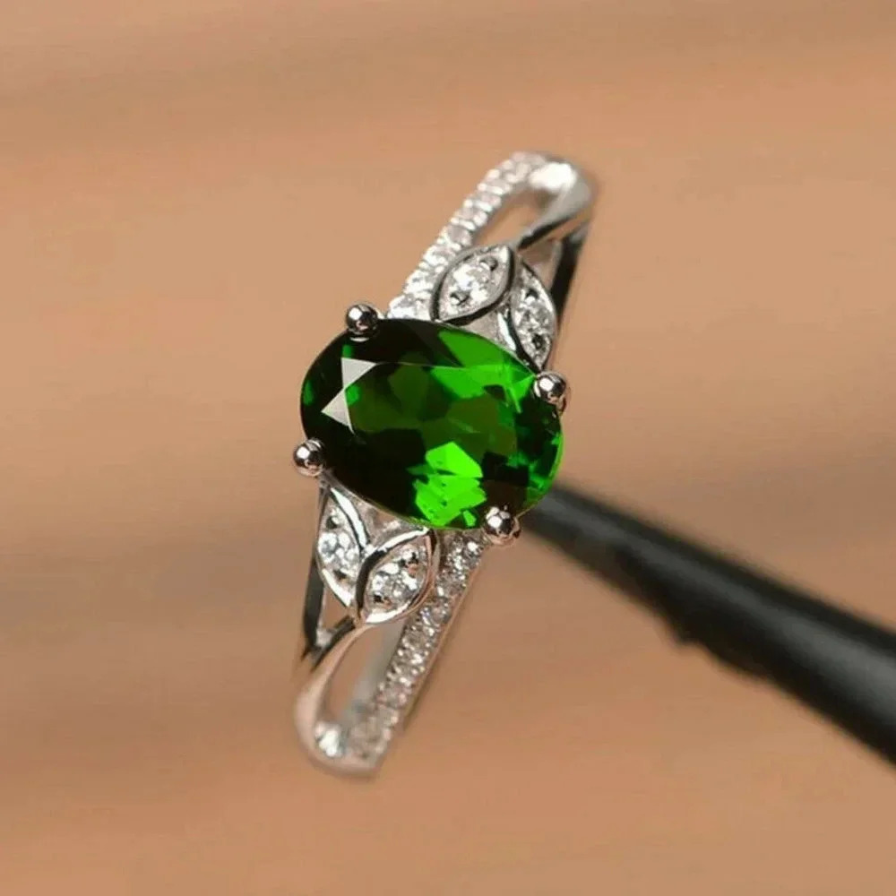 925 Sterling Silver Diamond Emerald Cushion Cut Ring - Picture 3 of 3